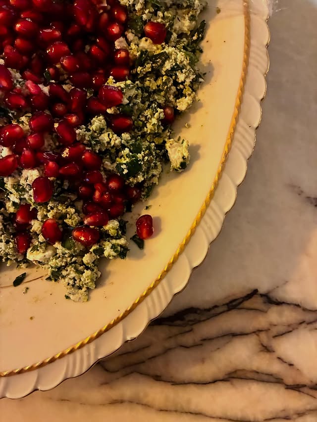 Ispanakla nar bi aşk yaşar❣️ Aklın şaşar😋 #meze #alsancak #meyhane #i̇zmir #rakı
