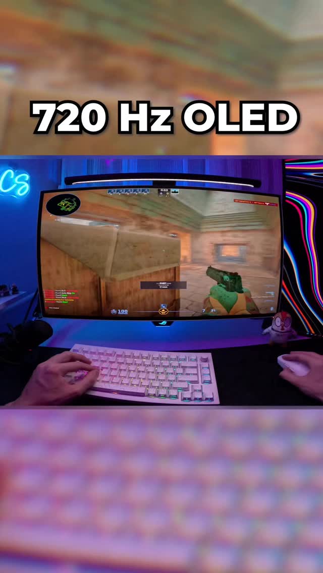 Do you see the difference?! 🤔👀 #cs2 #asmr #monitor #720hz #oled