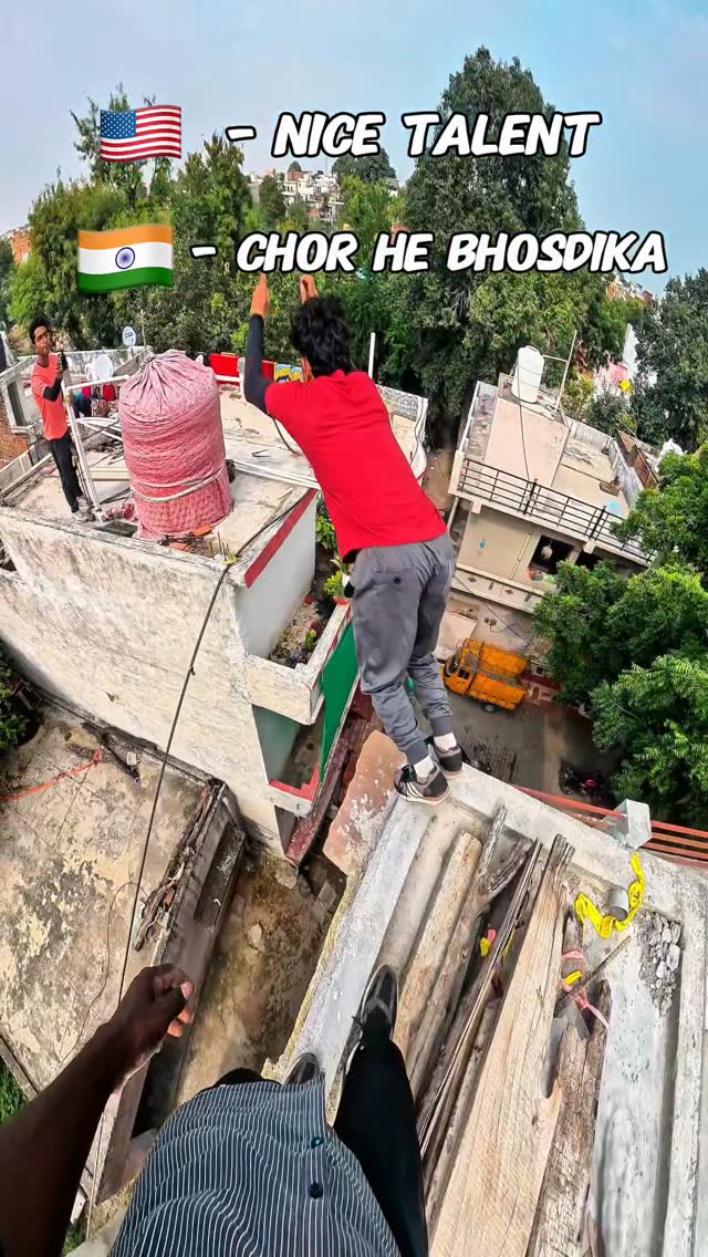 Chor he bsdk 😭 Please Don't Try This At Home Or Anywhere .. These stunts are performed by profession…