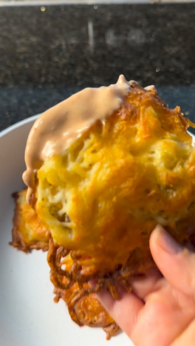 2 ingredients snack😋😋 potato and mozzarella 🥰🥰 #easyrecipe #cookwithlove #simplerecipe #potato #chee…