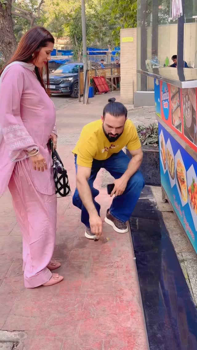 Woman 🤪 . . . #instagood #public #explore #viral #viralreels