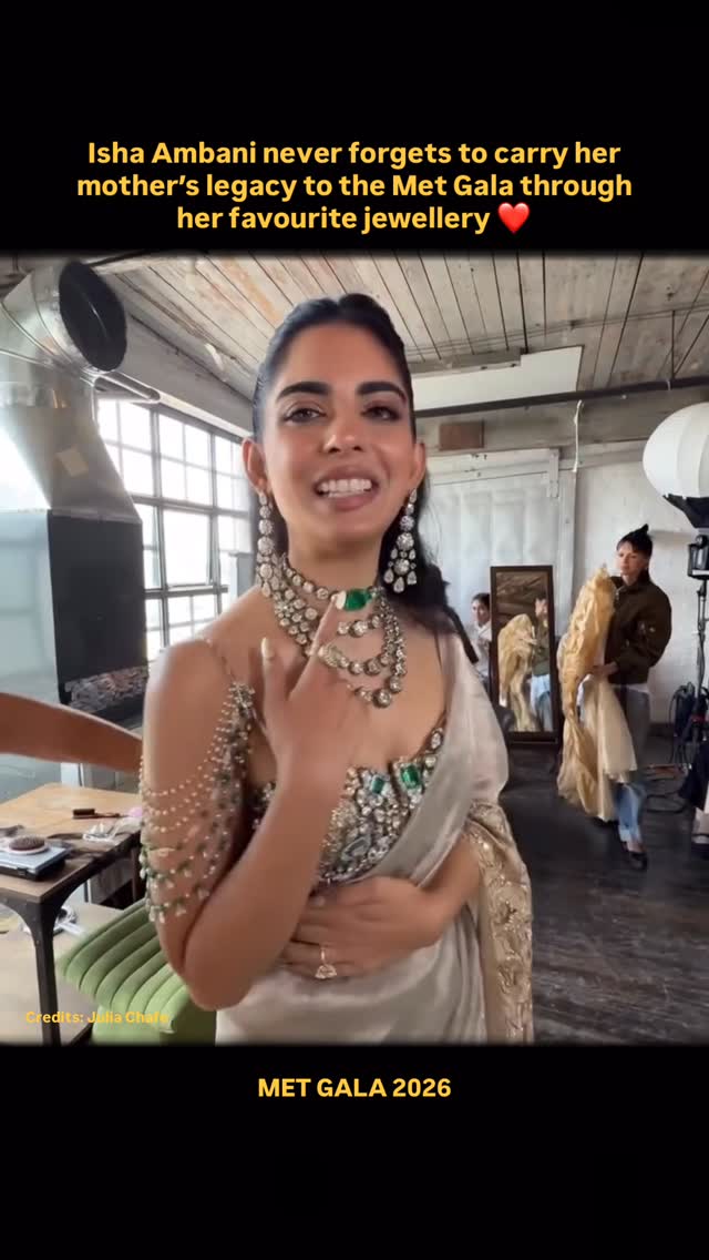 Fashion pin