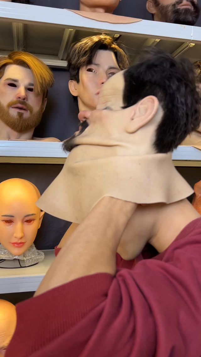 #siliconemask #halloweenmask #mask #cosplay #realistic