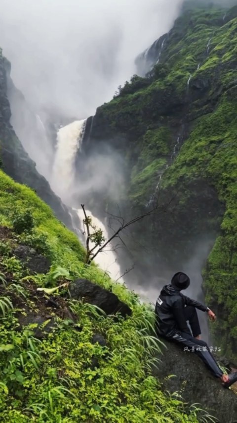Nature pin