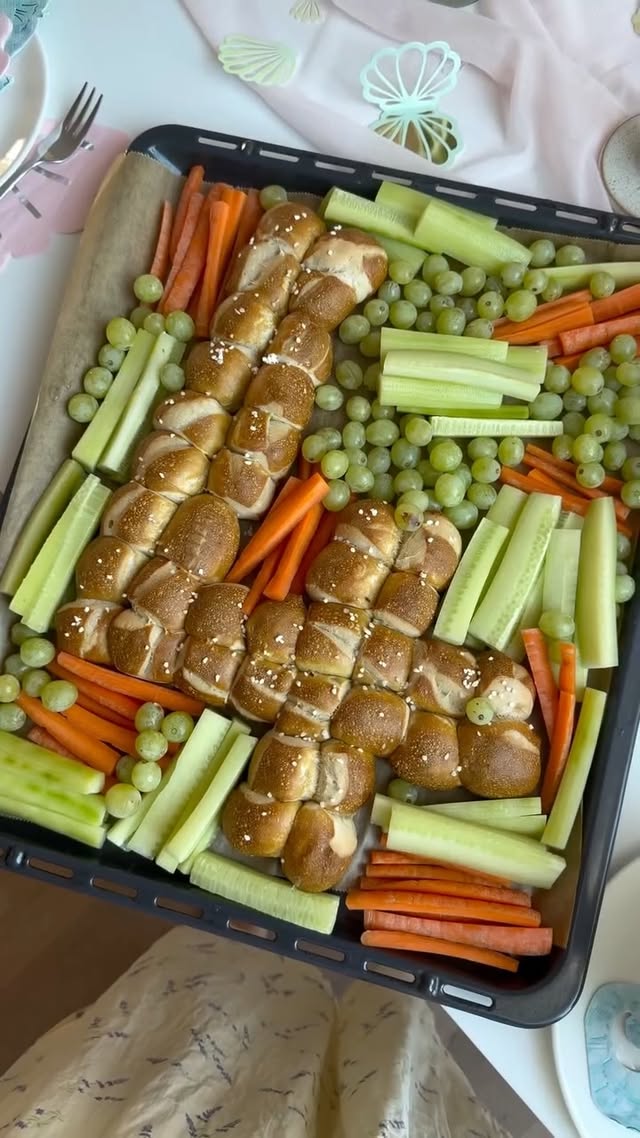 Extra für den Kita-Snackteller früh aufgestanden 😂, um dann einmal die Performance für die schlechte…
