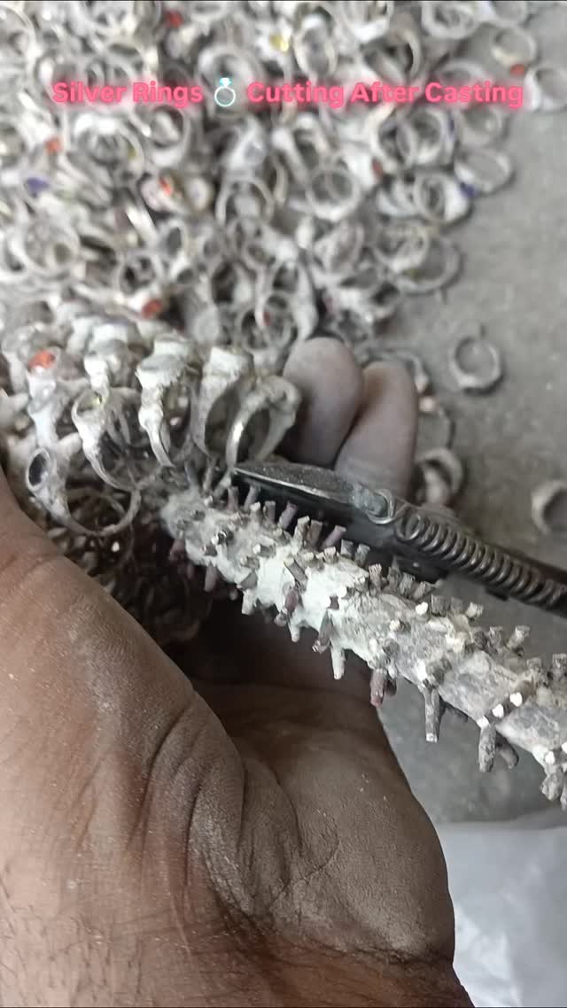 Rings 💍 Cutting Process After Casting | #silverring #cuttingskills #casting #jewellery #reels