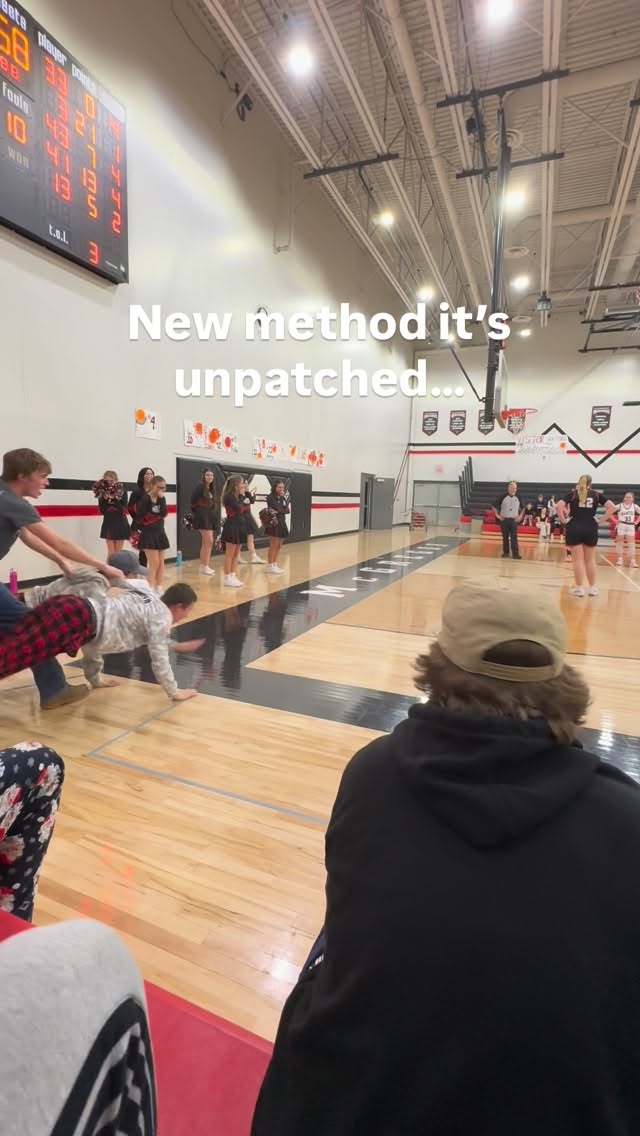 Sports pin