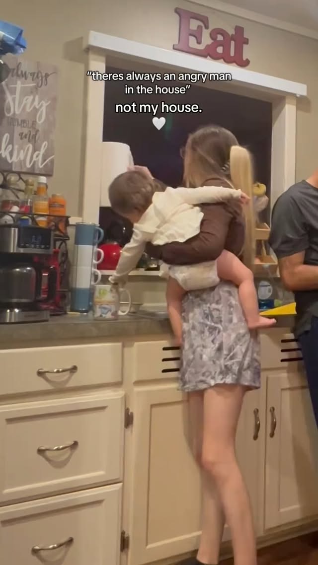 “Acts of Love That Will Melt Your Heart 🥹💖” #HusbandLove #Heartwarming #MarriageGoals