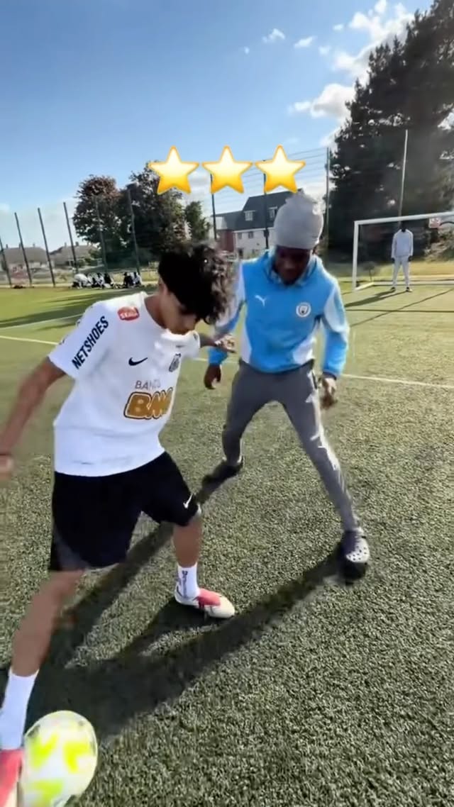 My 1 star vs 5 star SKILLS! ⭐️🤯 #footballskills #football #soccer #soccerskills #viral