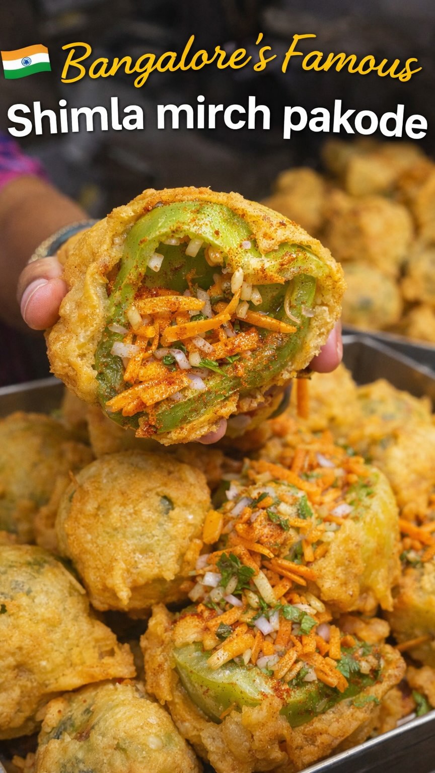 Bangalore’s famous Capsicum Bhajiya😍☺️ . 📍Location : A Street Vendor in Bangalore ,Jaya Nagar 1st Bl…