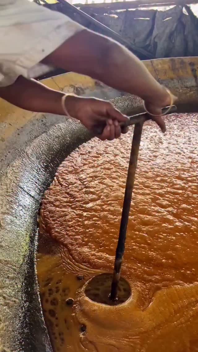 ⚡⚡ Desi Jaggery Making Process⚡⚡ #shorts #telugufoodie #esangathulu #streetfood #foodie omelette