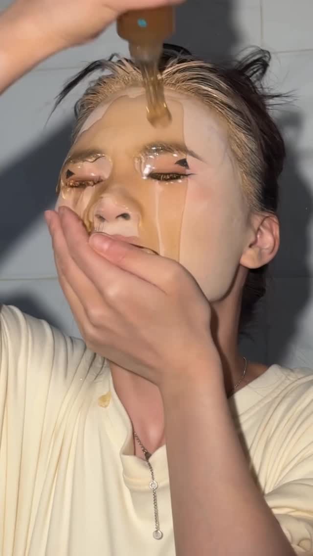 My makeup: built like the pyramids. My remover: acts like a wrecking ball.