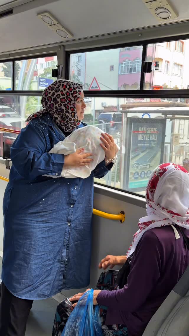 İnsanların kalbine denk gelmek, her seferinde içimi yumuşatıyor 🥹🫂💖 @buketyildirims #buketyildirims