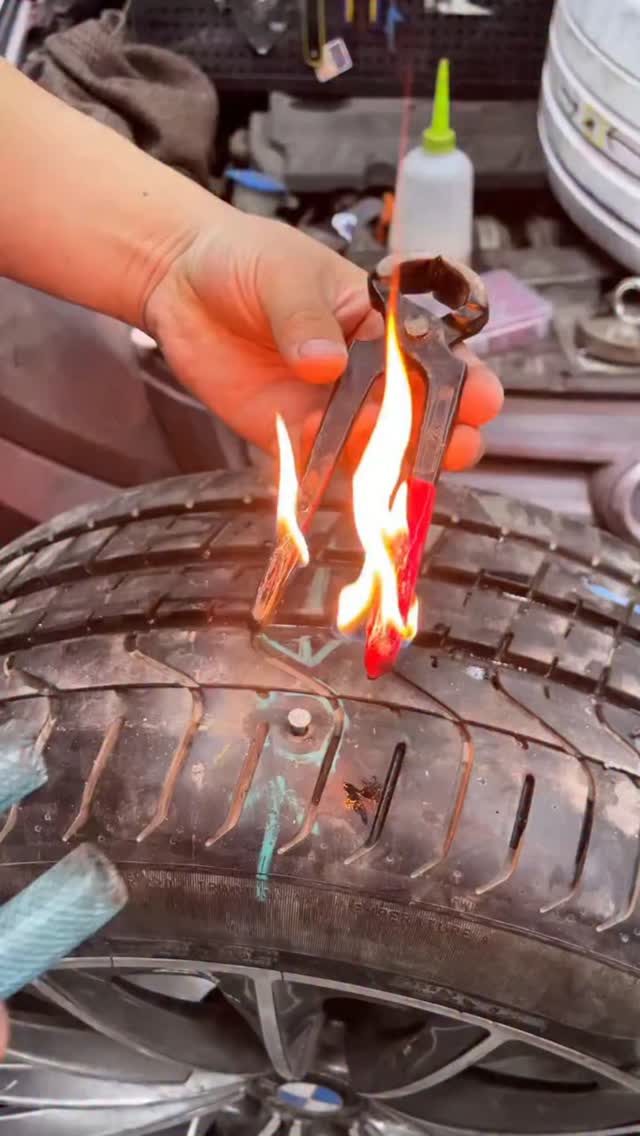 Self-service tire repair nails: Easy to use, durable seal. Works on most vacuum tires for cars, moto…