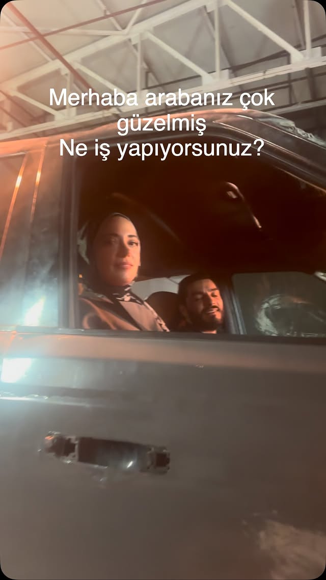 Merhaba arabanız çok güzelmiş ne iş yapıyorsunuz? #kizilcikserbeti #makeupgülsen #onset @cerenykarak…