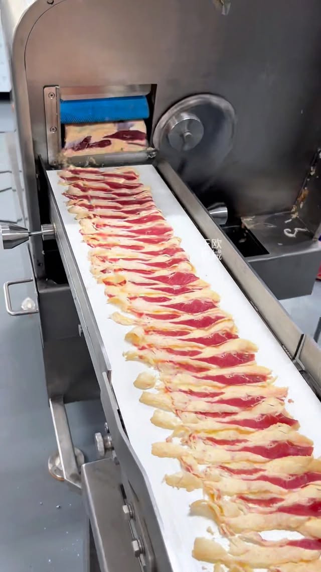 #slicer #cuttingmachine #machine #meatcutting