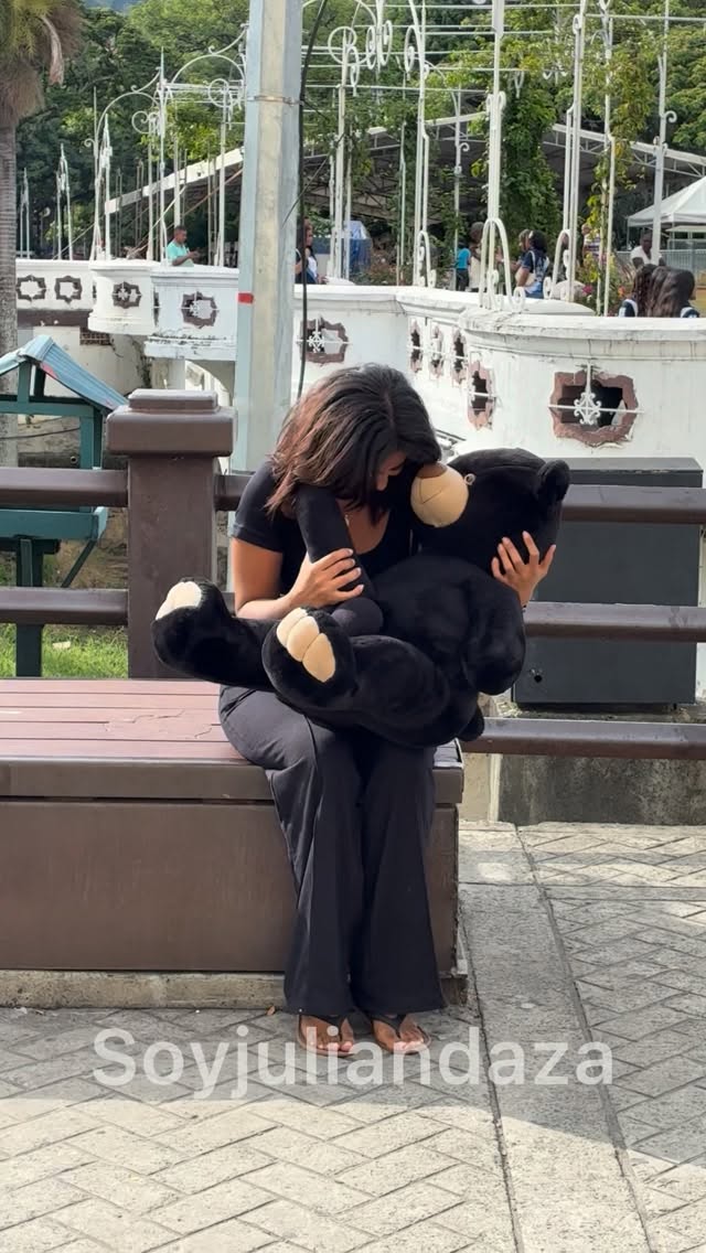 El peluche divertido🤣