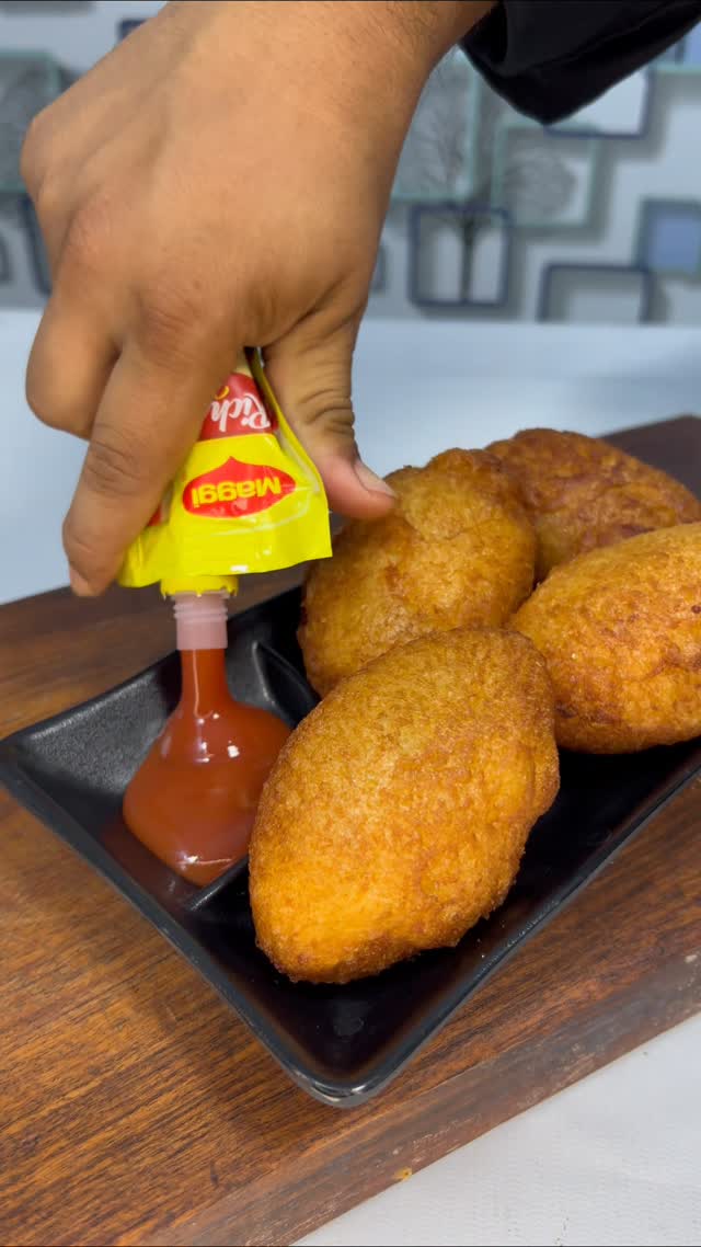 Crispy Potato Bread Rolls 🔥 | #asmr #shorts #streetfood