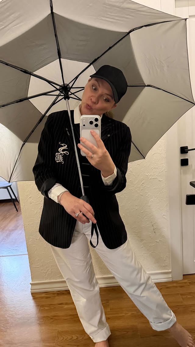 Fashion pin