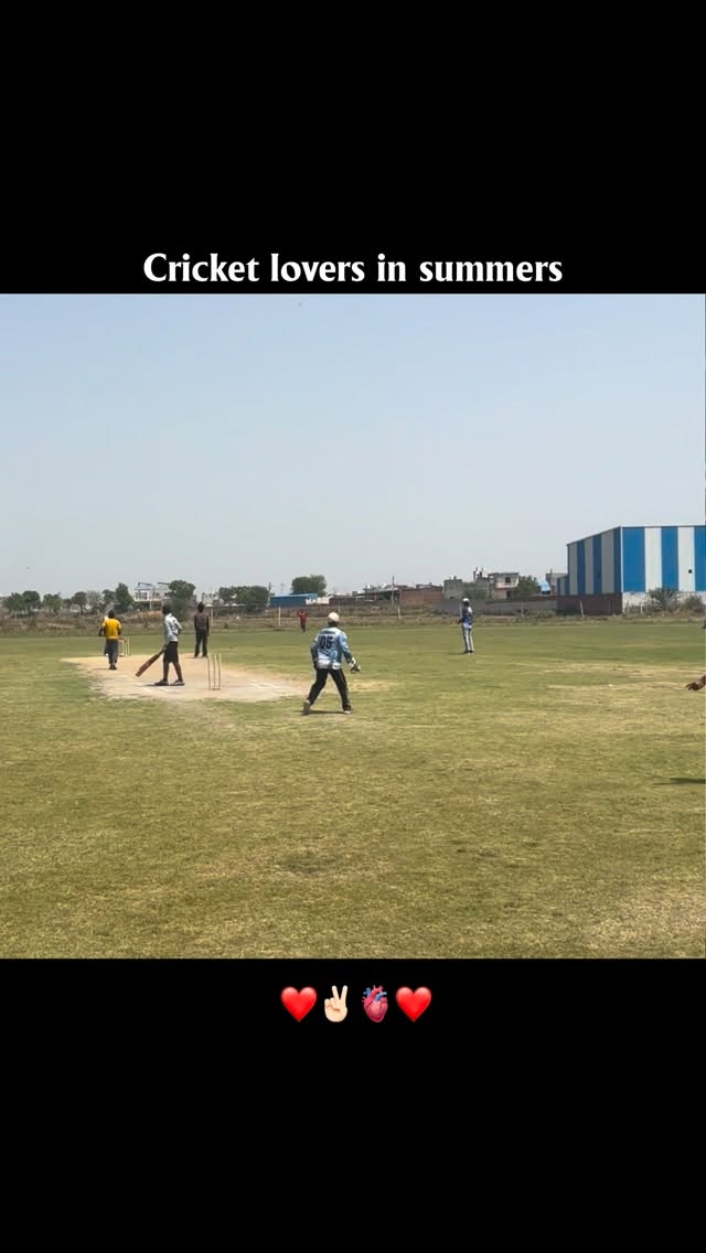 Cricket 🏏 lovers in summers 🫀❤️✌🏻💦 . . . . . #instagram #cricketlovers♥️ #summer #trendingreels
