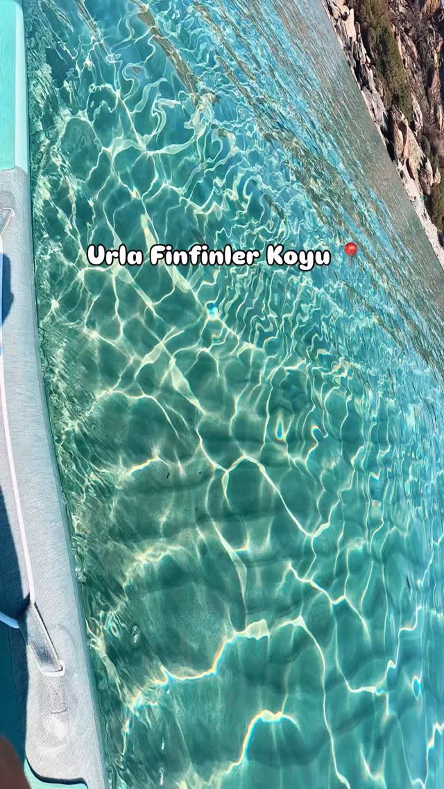 Urla’da henüz çok fazla kişi tarafından keşfedilmemiş gizli bir koy: Finfinler Koyu 🌊 Turkuaz rengi …