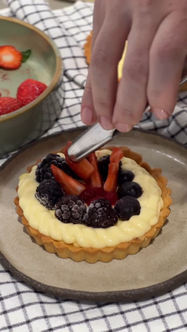 Bu lezzetleri tatmak için sizleri bekliyoruz 🧁☕️#themakersbakers #tart#tatlıkrizi #tatlıkrizi